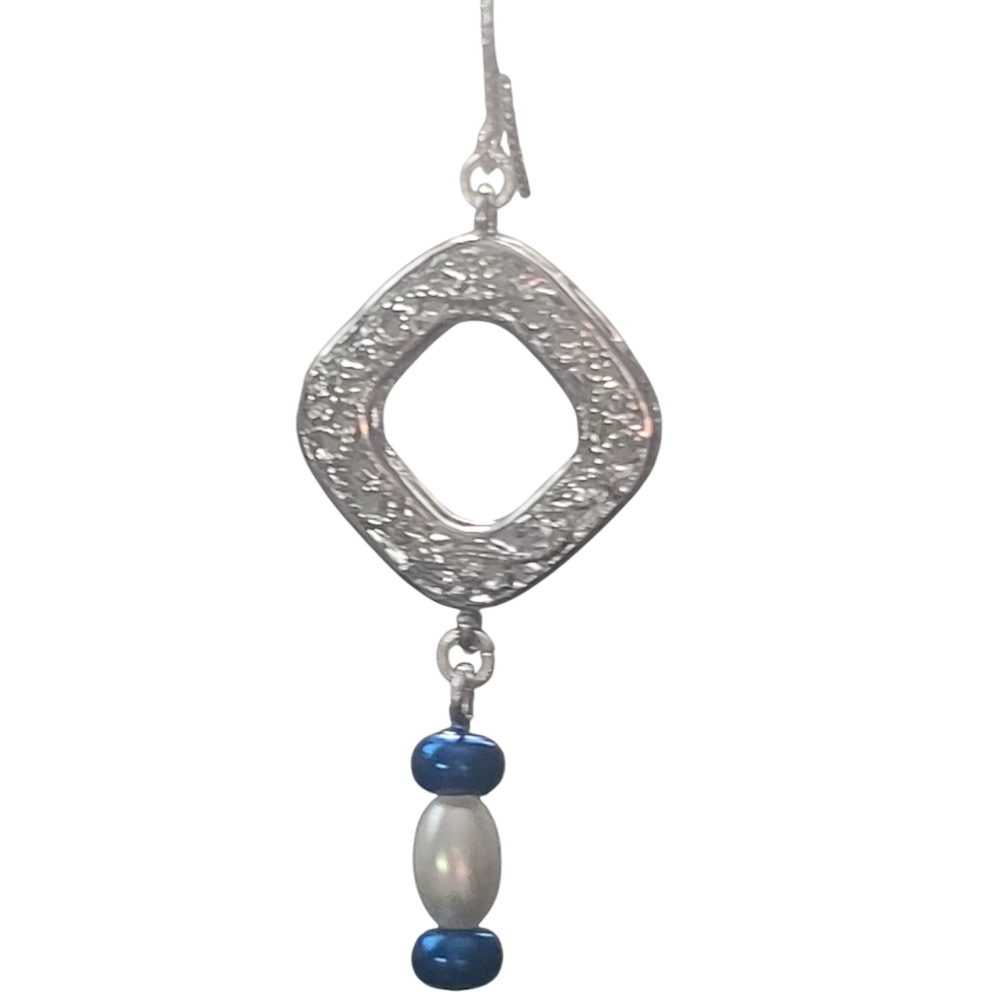 Beautiful Handcrafted Filigree and Freshwater Pearl Earrings